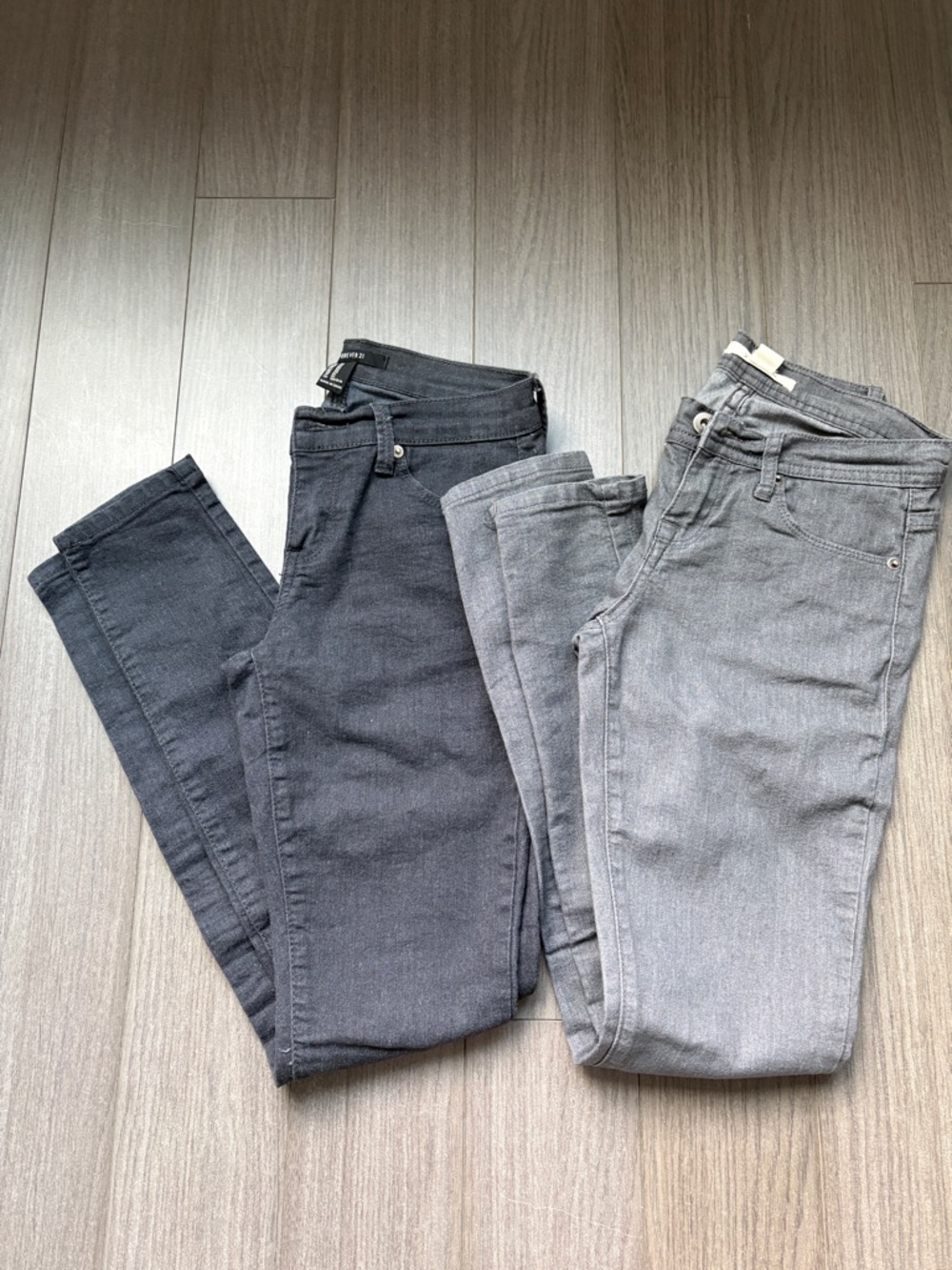 Forever 21 - Women’s Skinny Jeans - Dark Gray and Gray (size 24)